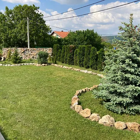 Fruska Gora Apartman *